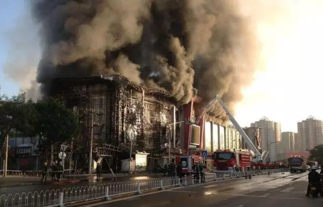 日本多地住宅起火已致数人死亡